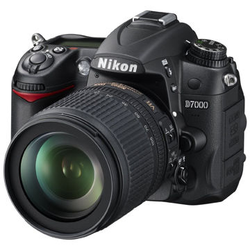 دوربین دیجیتال نیکون مدل D7000 18-140 VR